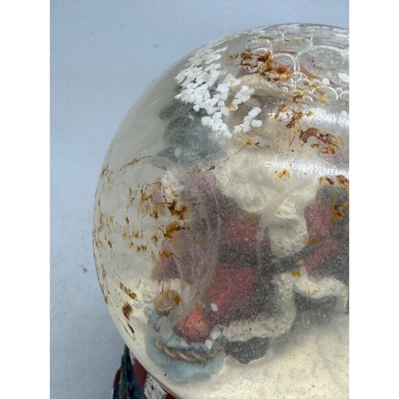 Vintage Santa Claus Christmas Snow Globe with Blue & Red Base 6" Tall READ - Picture 3 of 8